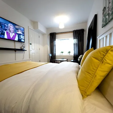 Pass The Keys Cosy Flat Close To Centre Bexleyheath