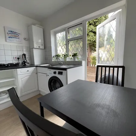 Apartment Pass The Keys Cosy Flat Close To Centre Bexleyheath