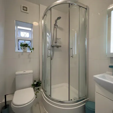 Pass The Keys Cosy Flat Close To Centre Bexleyheath