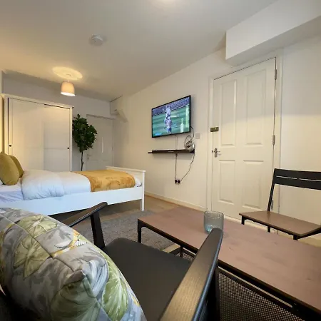Pass The Keys Cosy Flat Close To Centre Apartment Bexleyheath