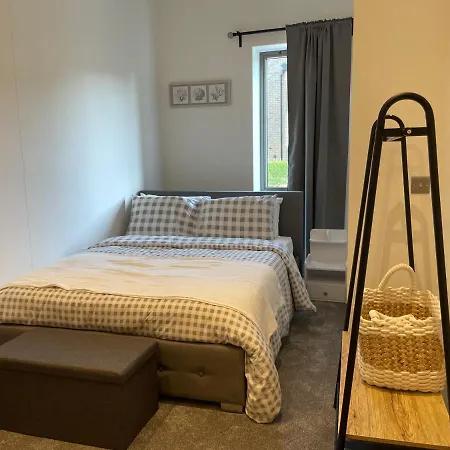 Luxury 2 Bedroom Flat Sutton (Greater London)