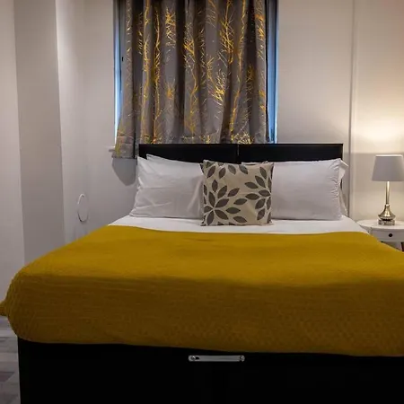 3 Bedrooms Flat -wifi-freeparking-babycot-15min To Pepys Park Londres