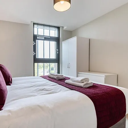 Roomspace Serviced Apartments- Buttermere House Apartment