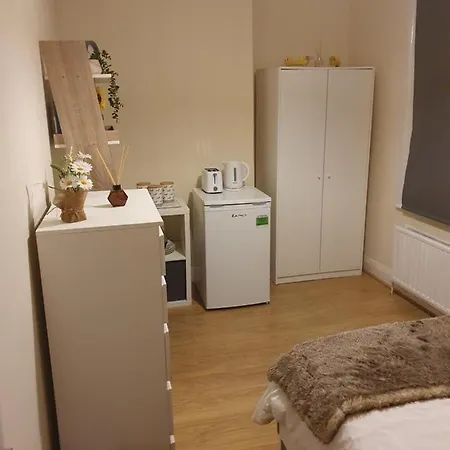 Cozy Bedroom C Homestay
