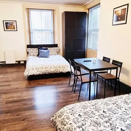Apartamento Lovely In Vauxhall Londres