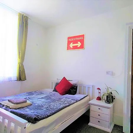 Guest house Solo London