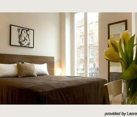 Avni Kensington 3*