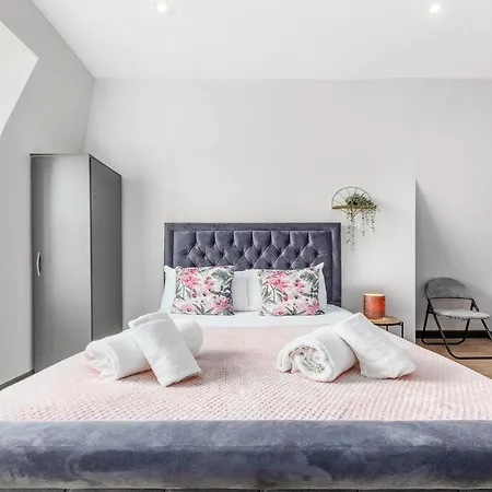 Sydenham Stays By Hayes Residency London