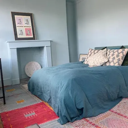 Beautiful Victorian House, Sleeps 12 Casa vacanze Londra