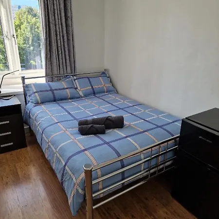 Homestay Cozy Double Bedroom In Zone 1-2 London