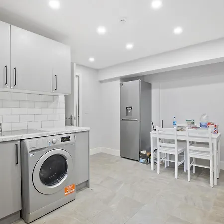 Luxury Hackney