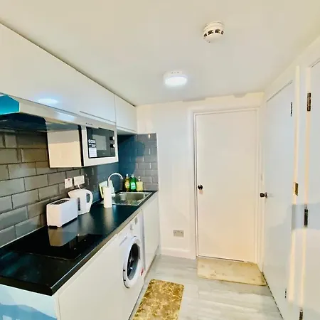 One Bed Flat Near Wembley Stadium