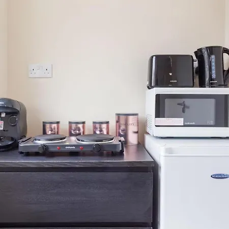Guest house Suites - Tw7 Isleworth