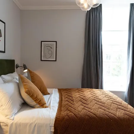 The Knight Of Nottinghill Hotel London