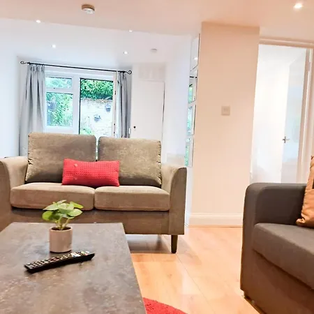 Holiday home Shepherds Bush London