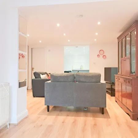 Holiday home Shepherds Bush