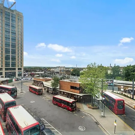Delta 2 Bedroom Flat In London Dp59 Apartment Croydon