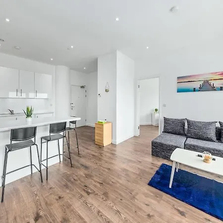 Apartment Delta 2 Bedroom Flat In London Dp59 *