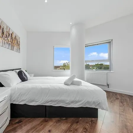 Delta 2 Bedroom Flat In London Dp59 Apartment Croydon
