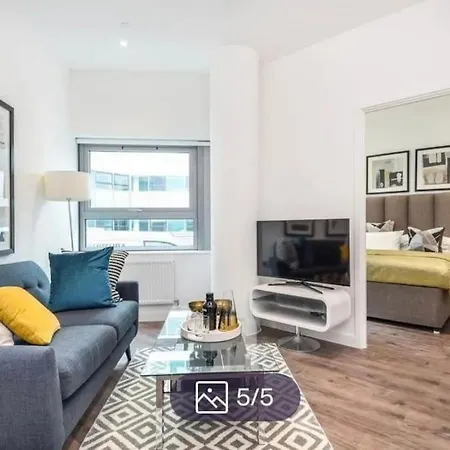 Apartment Delta 2 Bedroom Flat In London Dp59 *