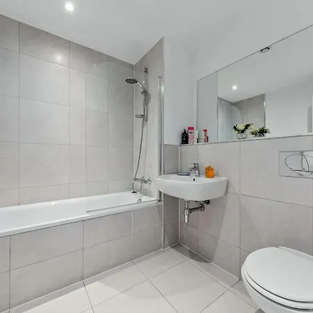 Delta 2 Bedroom Flat In London Dp59 Croydon