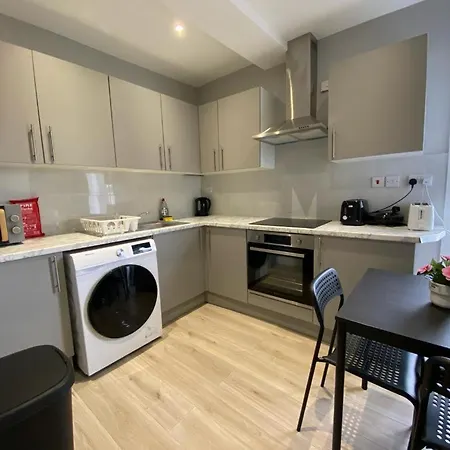 Holloway - Next To Emirates Stadium - Private Bathroom - Shared Kitchen * Londres