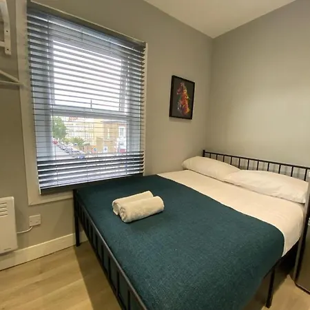 Holloway - Next To Emirates Stadium - Private Bathroom - Shared Kitchen