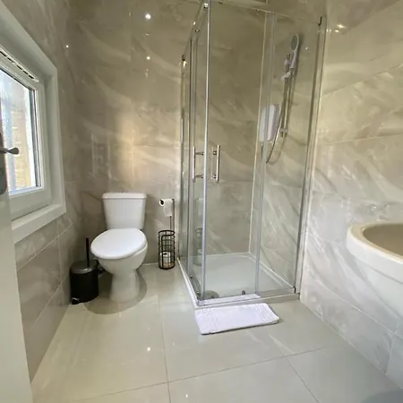 Apartamento Holloway - Next To Emirates Stadium - Private Bathroom - Shared Kitchen Londres