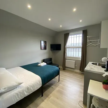 Holloway - Next To Emirates Stadium - Private Bathroom - Shared Kitchen Apartamento Londres