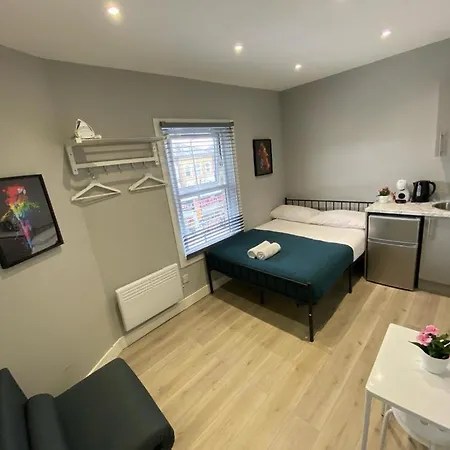 Apartamento Holloway - Next To Emirates Stadium - Private Bathroom - Shared Kitchen Londres