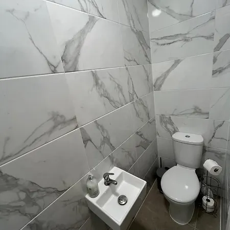 Halloway Guest 54 Apartment London