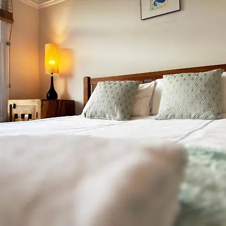 Daisy's Place In London