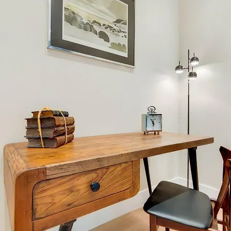 11 Borough - Bright & Spacious 2-bed Near Bridge London