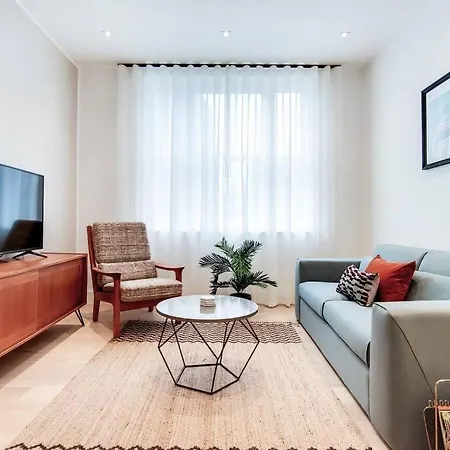11 Borough - Bright & Spacious 2-bed Near Bridge