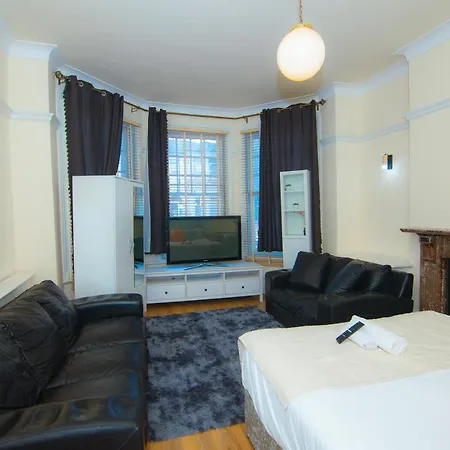 Victorian Woods Bed & Breakfast