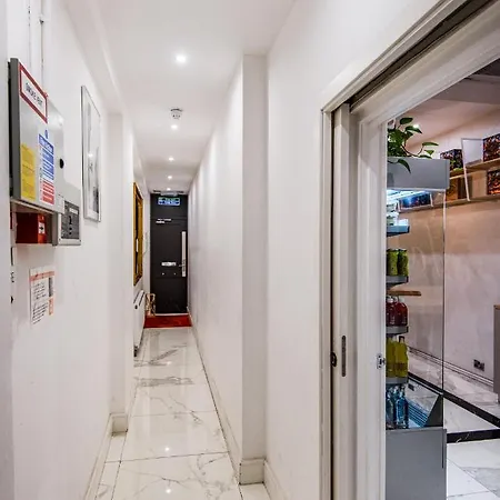 Circlelet Luxury Private 3 Apartment London