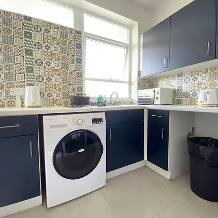 Charming Retreat In Pimlico