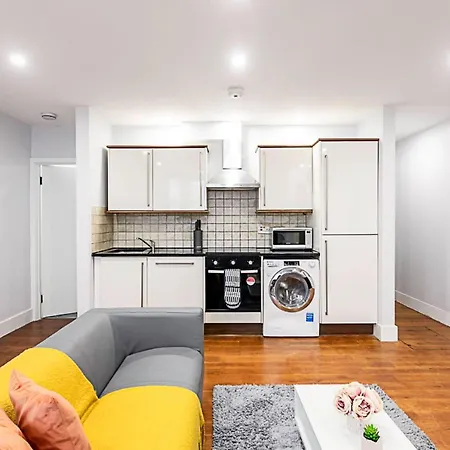 Apartment Bright St Johns *