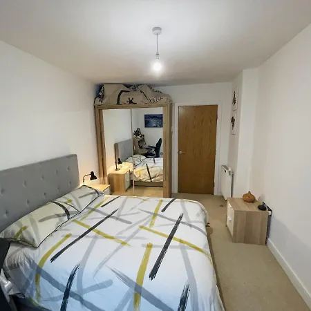 Homestay Private In Modern Flat In Great Location