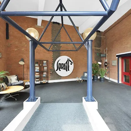 Apartment Large Industrial Style 2 Bedroom Short Term & Flexible Renting Canary Wharf With Free Wifi *