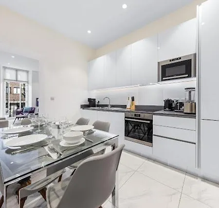 Apartment Harley Street Luxury Snug London