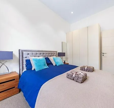 Harley Street Luxury Snug Apartment *