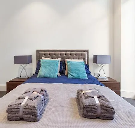 Harley Street Luxury Snug Apartment *