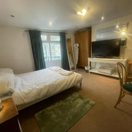 Bed & Breakfast Private Double *
