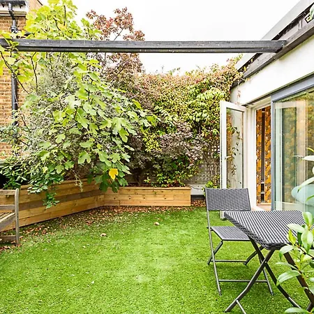 Apartment 3 Bed Luxury Penthouse In Shoreditch