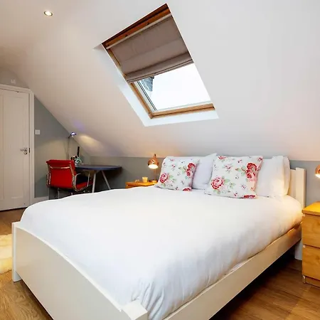 Holiday home Veeve - Majestic Oasis London