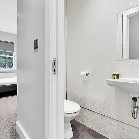 Apartment Bright St Johns London