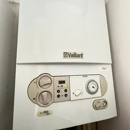 アパート Serviced In Kensington Victoria