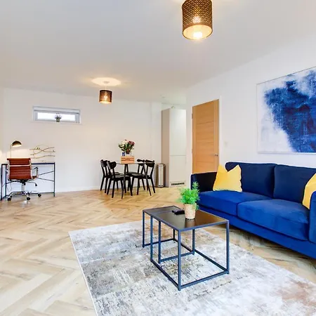 Hybrid Resi - Close To Tooting And Wimbledon *