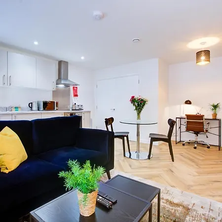 Hybrid Resi - Close To Tooting And Wimbledon